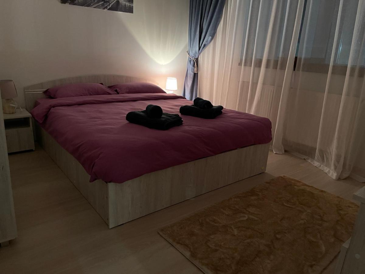 D&M Apartaments Jászvásár Kültér fotó