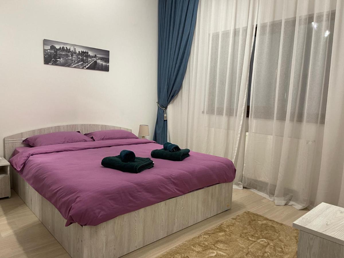 D&M Apartaments Jászvásár Kültér fotó